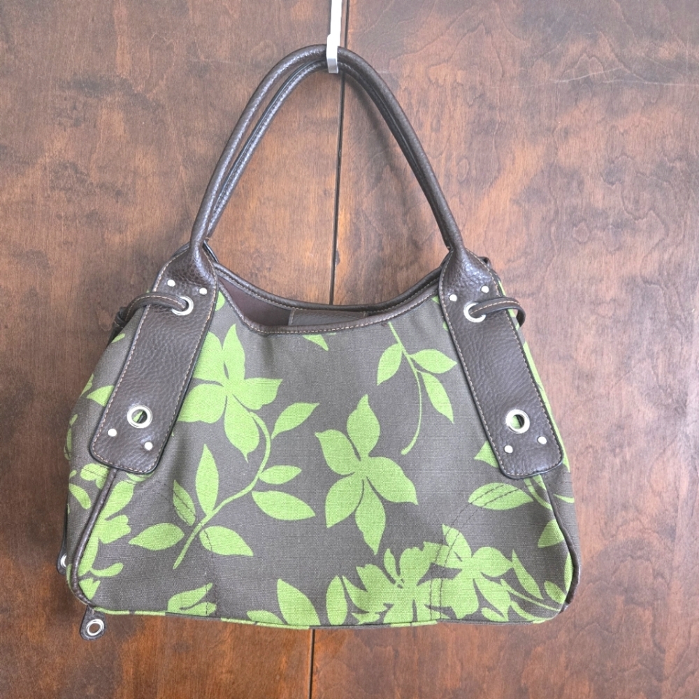 St. John's Bay Green Leaf Hand Bag